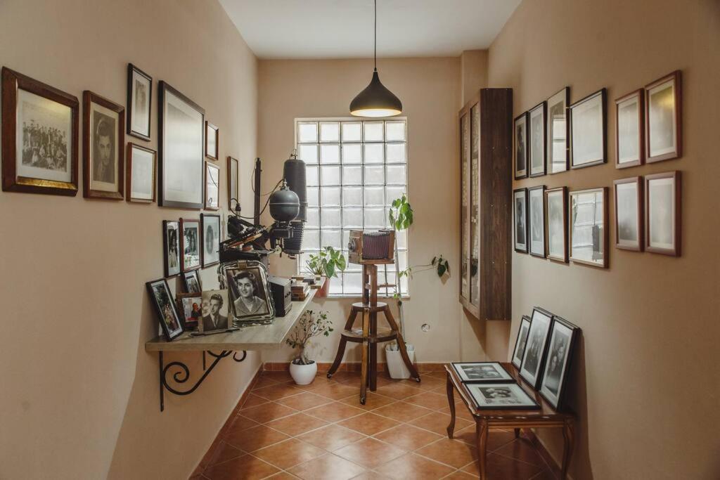 Rare Durres Apartment With Private Parking & Garden Kültér fotó