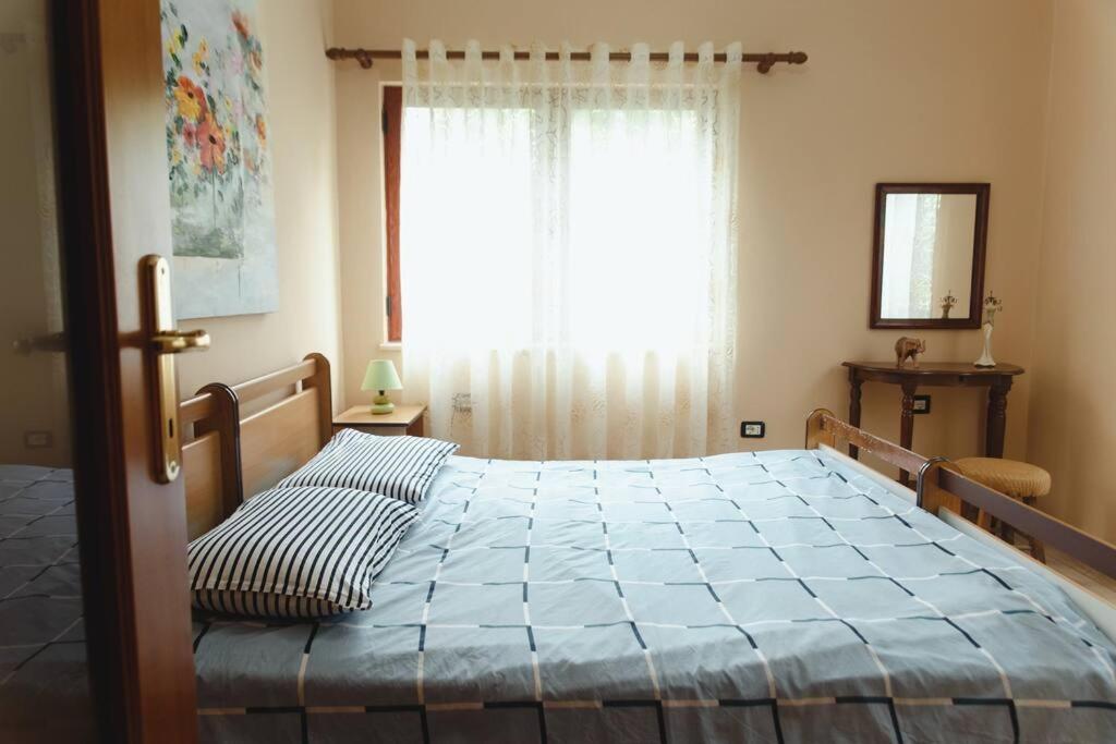 Rare Durres Apartment With Private Parking & Garden Kültér fotó